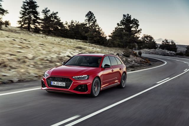 2019 Audi RS 4 Avant (B9, facelift 2019) 2.9 TFSI V6 (450 Hp) quattro tiptronic